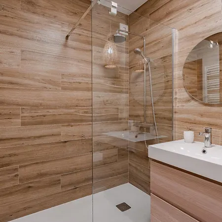 2bdr With Terrace & Ocean View - Gigantes 아파트