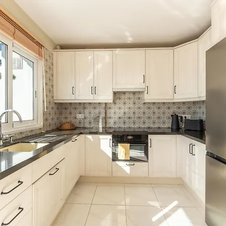 2bdr With Terrace & Ocean View - Gigantes Apartamento